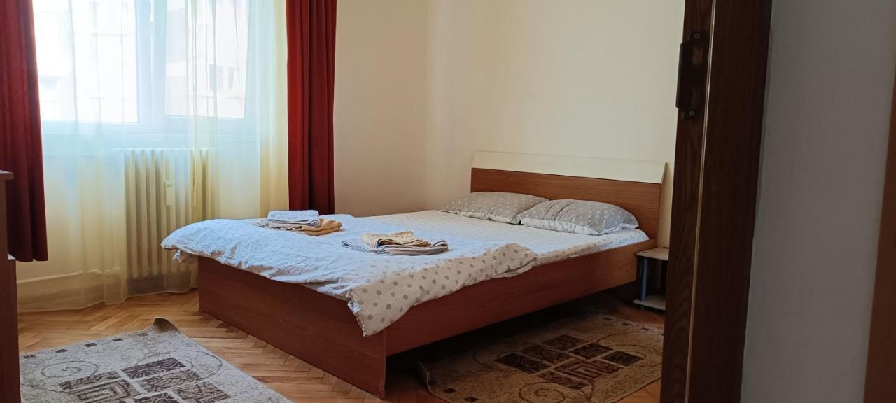 Lora'S House Lejlighed Oradea Eksteriør billede